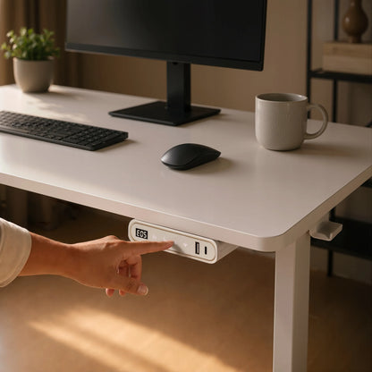 Elektrinis reguliuojamo aukščio stalas „Boste“ 120 × 60 cm su MDF stalviršiu ir greituoju įkrovimu