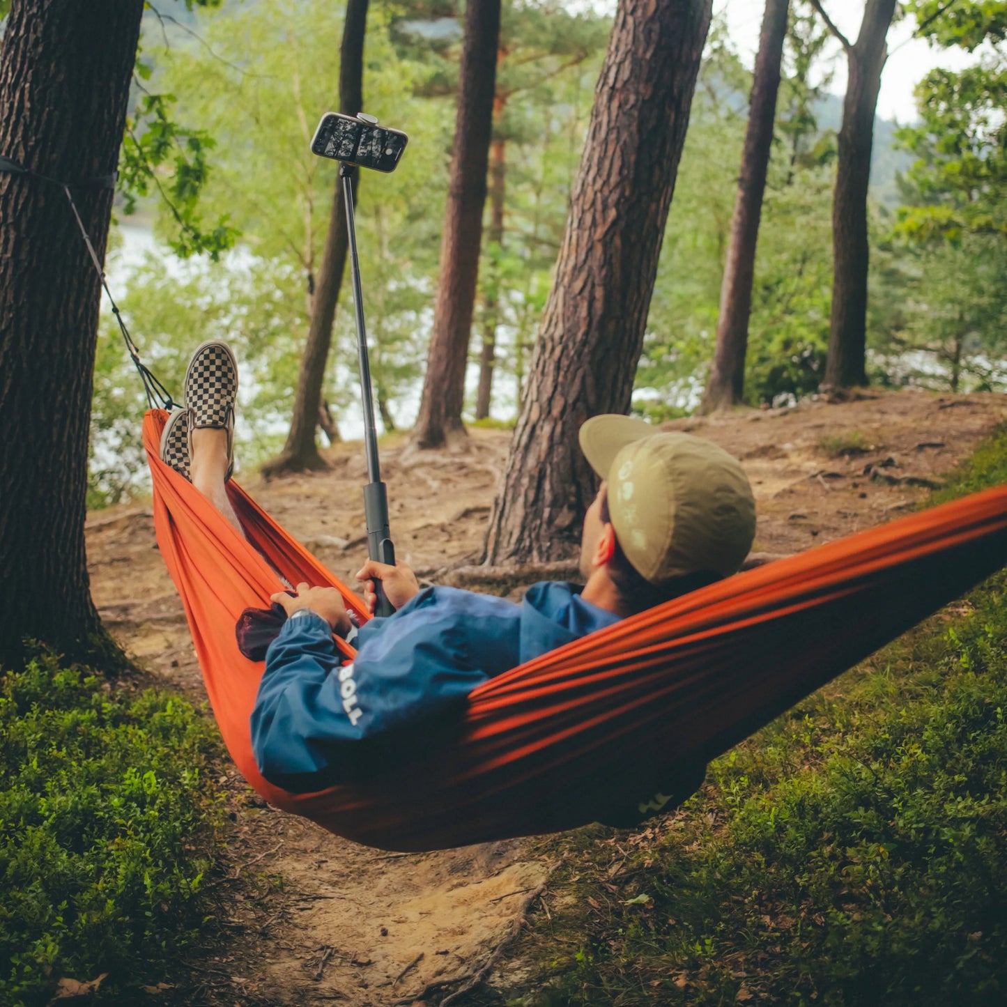 SELFIE STICK TRIPOD TELEFONUI BLUETOOTH KIJEK ILGAS LAIKIKLIS