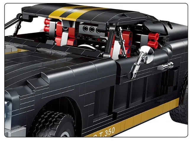 „Ford Mustang“ MEGA konstrukcinės TECHNIC kaladėlės, 1817 vnt. (1817 PCS)