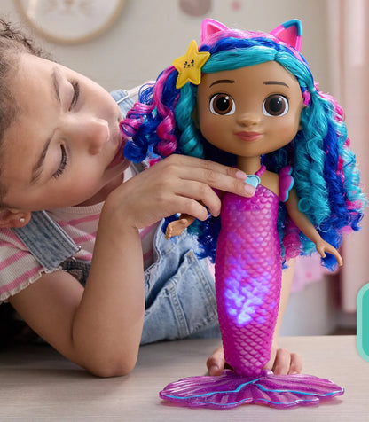 „Gabby’s Dollhouse“ interaktyvi dainuojanti undinėlės Gabby lėlė su šviesos ir garso efektais