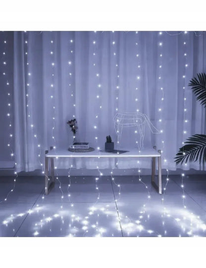 Ilga LED šviesos užuolaida, 300 LED, šaltai balta, kalėdinė dekoracija