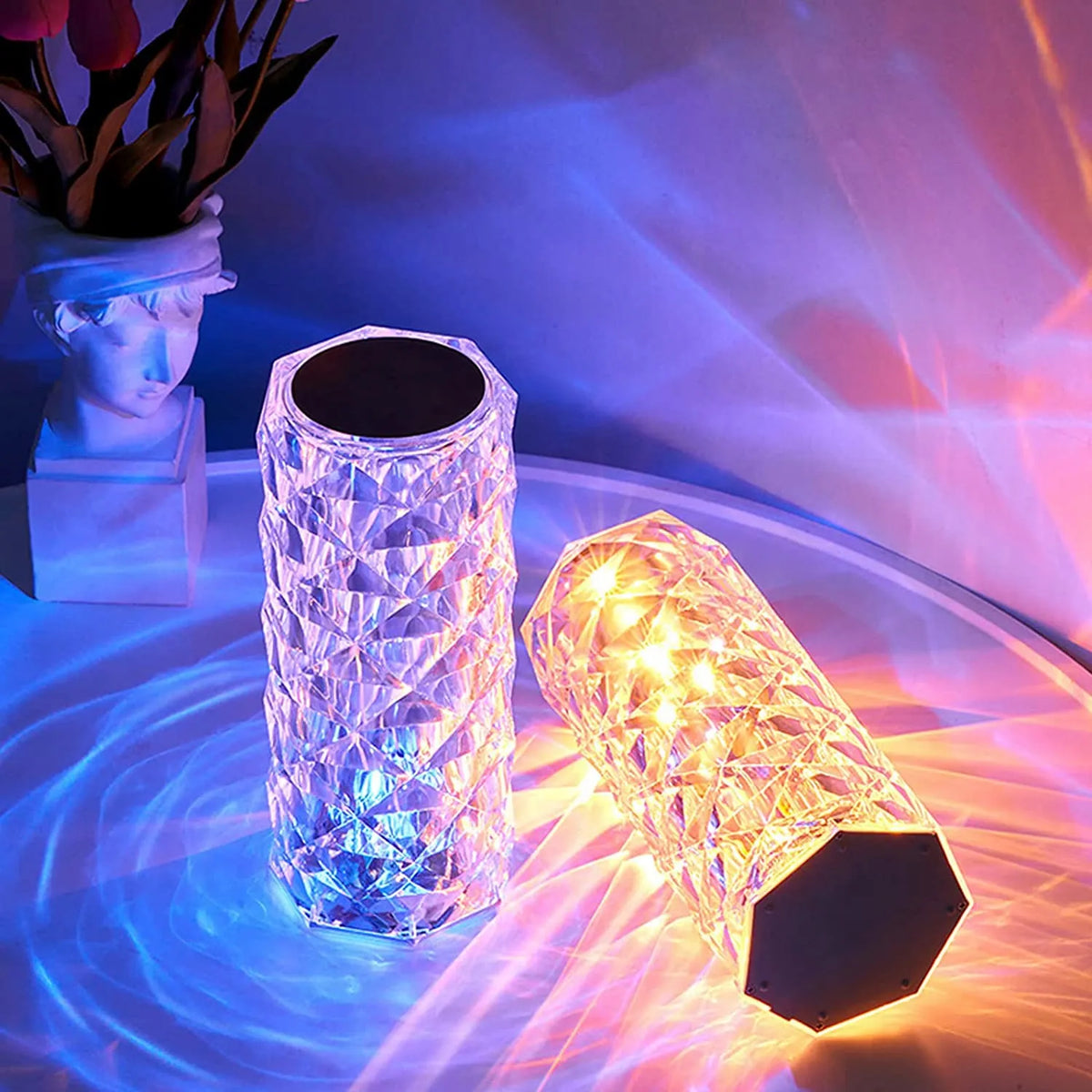 „Interlook Diamond“ krištolo efekto LED naktinė lempa, rožės formos, liečiama, RGB, su pulteliu