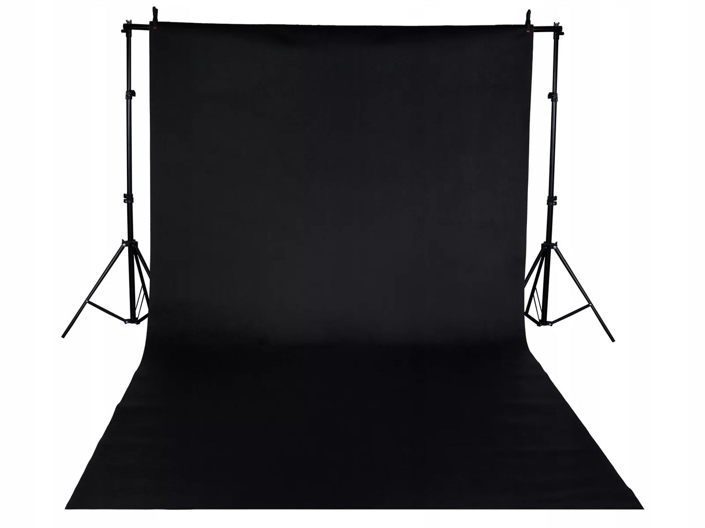 Juodas matinis fotofonas 275 x 160 cm