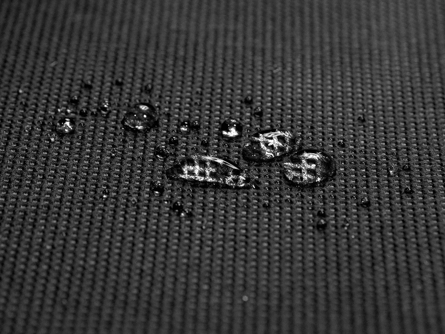 Juodas matinis fotofonas 275 x 160 cm