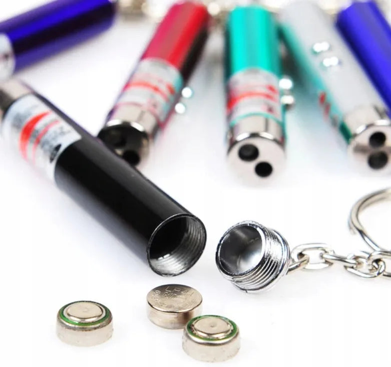 Karwil lazerinis rodyklėlis ir žibintuvėlis – žaislas katei, 2 viename