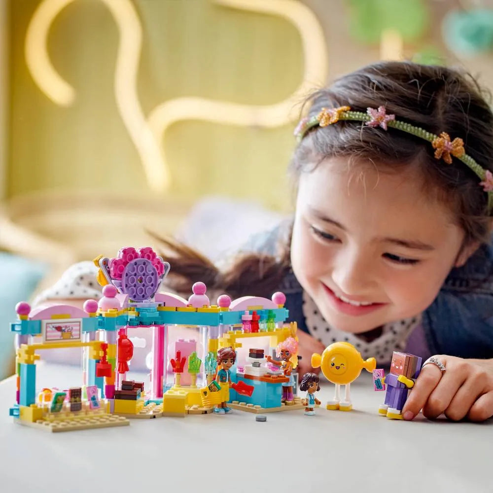 LEGO 42649 FRIENDS Saldumynų parduotuvė Heartlake mieste