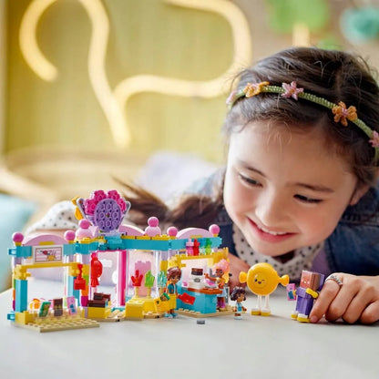 LEGO 42649 FRIENDS Saldumynų parduotuvė Heartlake mieste