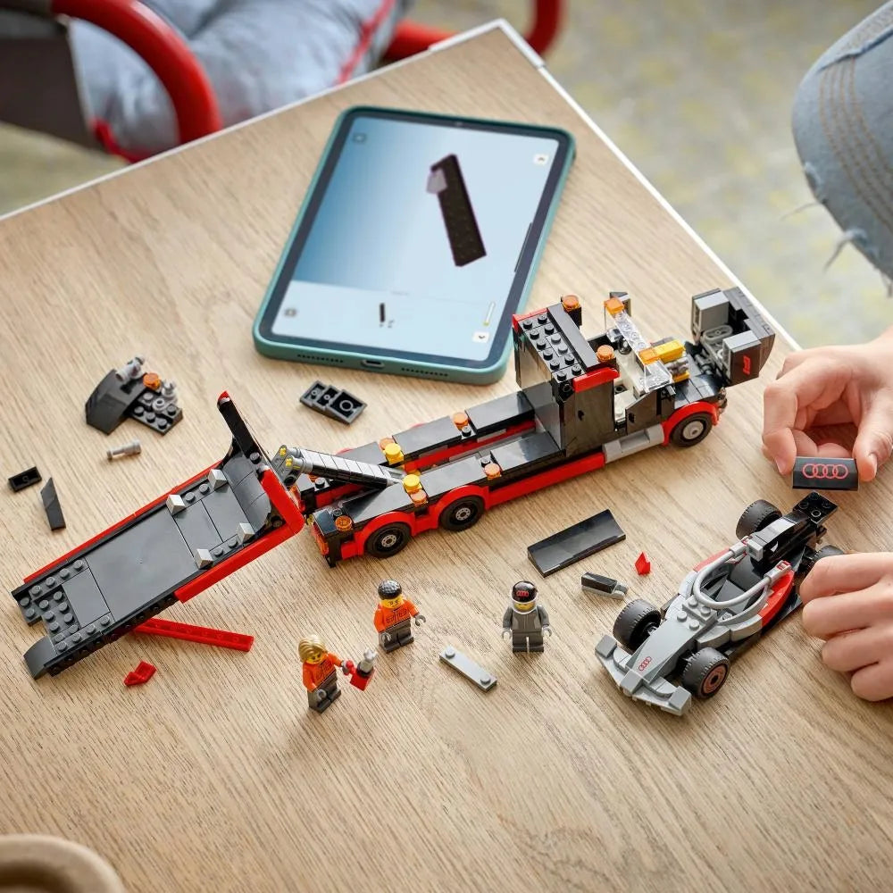 LEGO 60493 CITY sunkvežimis F1 su Audi F1 bolidu