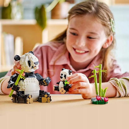LEGO CREATOR 3 viename Laukiniai gyvūnai: pandų šeima 31165