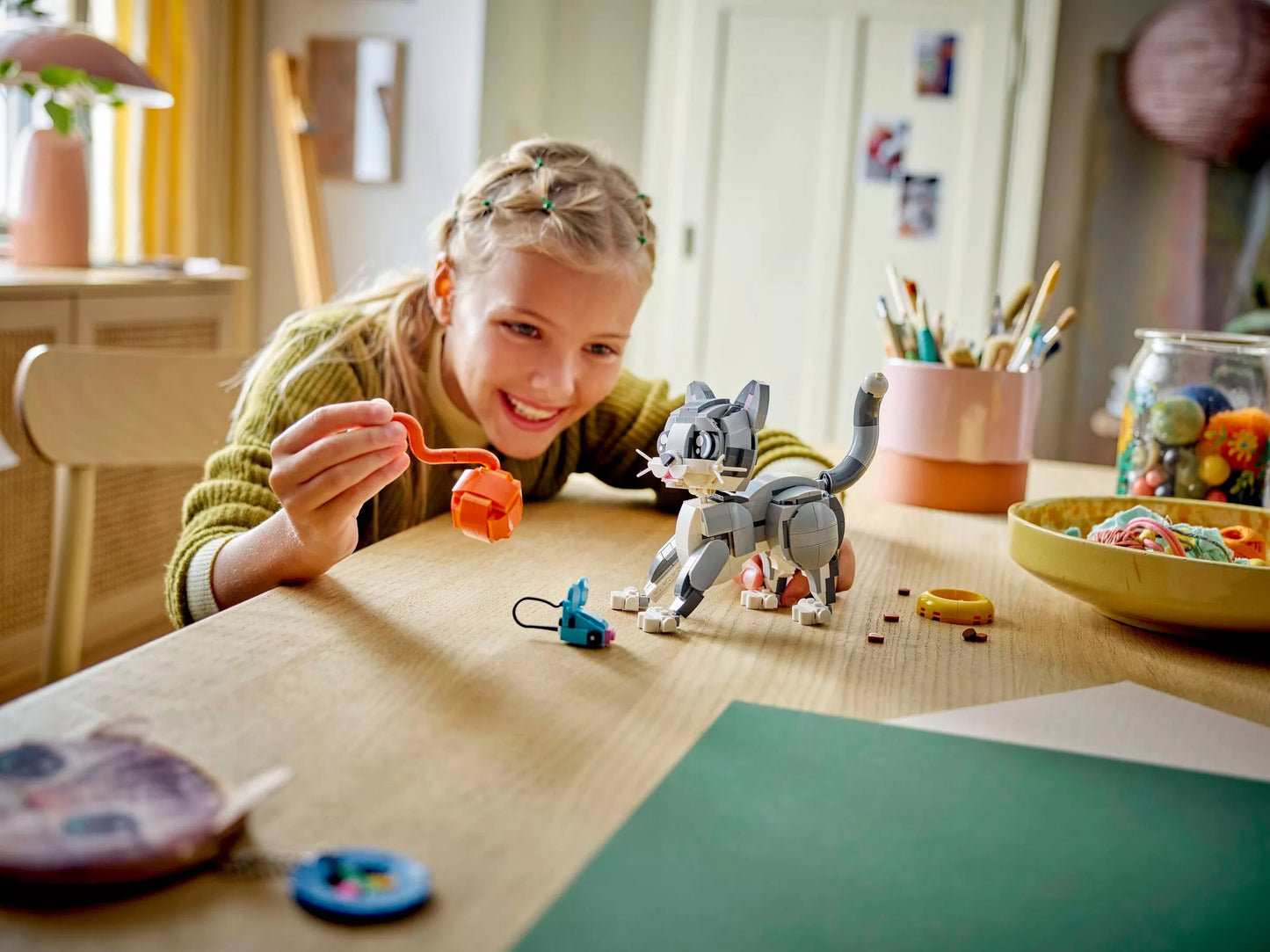 LEGO Creator 3in1 Išdykęs katinas, judrus šuo, mielas balandis 31163