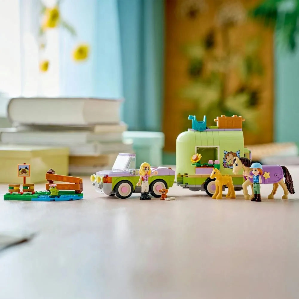 LEGO FRIENDS Arklių ir kumeliuko priekaba 42695