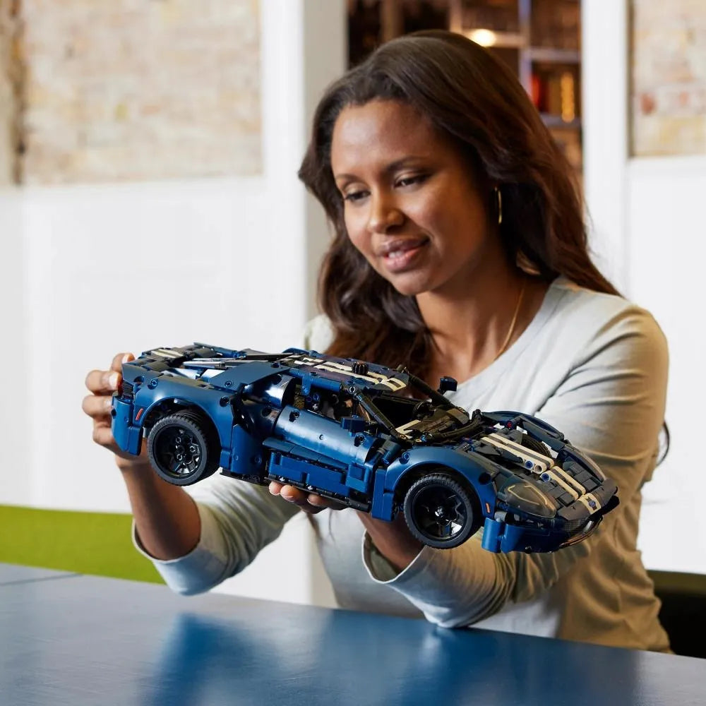 LEGO Technic 2022 Ford GT (42154)
