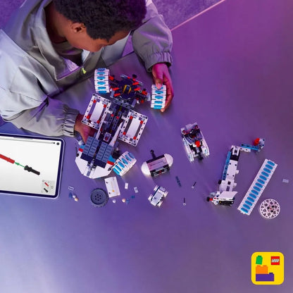 LEGO Technic Mėnulio visureigis Lunar Outpost 42211