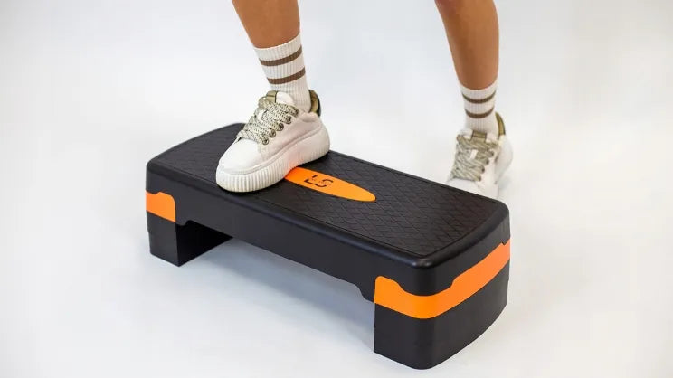 Line Sport 3 pakopų reguliuojamas mankštos steperis, 3,2 kg, oranžinis