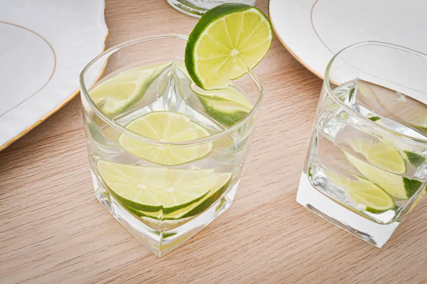 LUXITO FIRST kvadratinės stiklinės viskiui ir kokteiliams 300 ml, 6 vnt. rinkinys