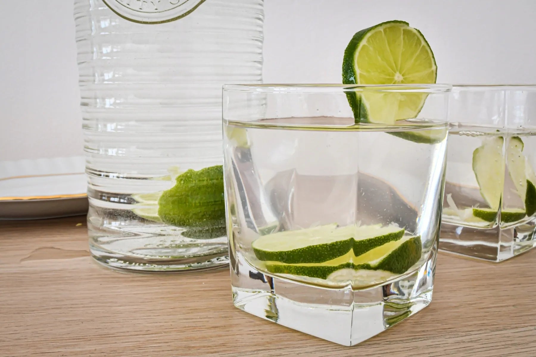 LUXITO FIRST kvadratinės stiklinės viskiui ir kokteiliams 300 ml, 6 vnt. rinkinys