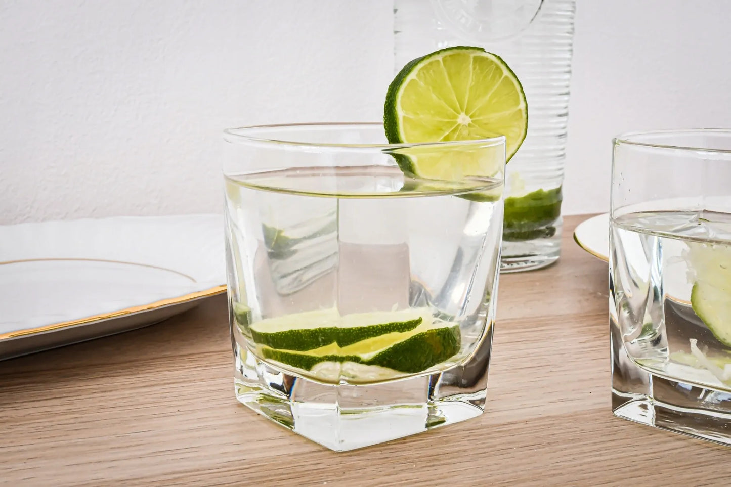 LUXITO FIRST kvadratinės stiklinės viskiui ir kokteiliams 300 ml, 6 vnt. rinkinys