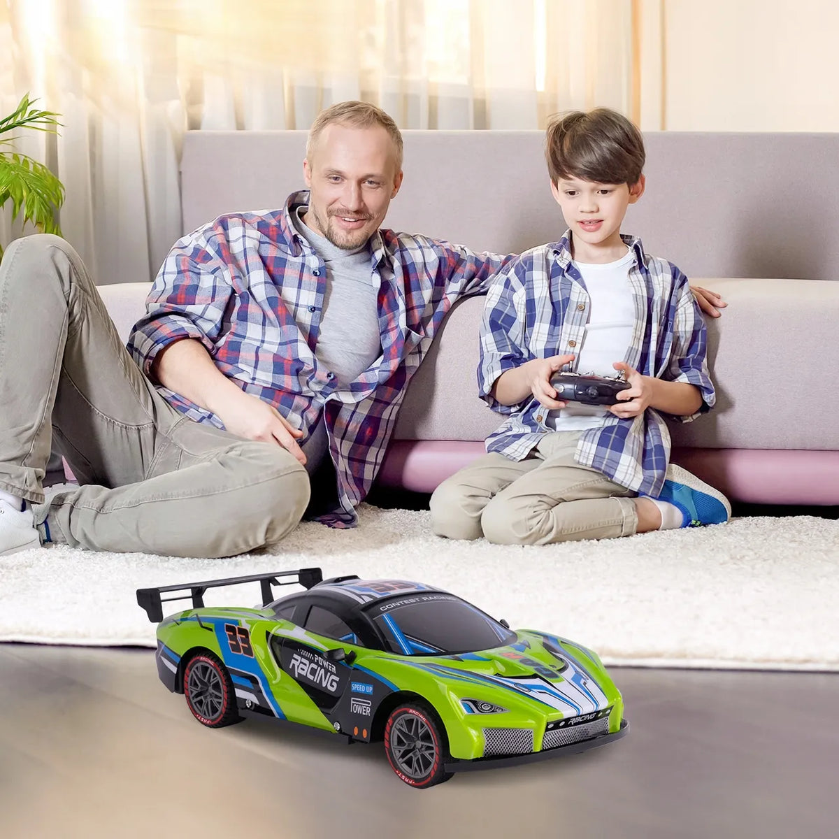 „MalPlay“ nuotoliniu būdu valdomas RC automobilis 1:12 su LED apšvietimu