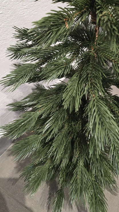 Maža dirbtinė eglutė LIMBA MINI, 60 cm, 100 % PE 3D, vazone su džiuto dekoru