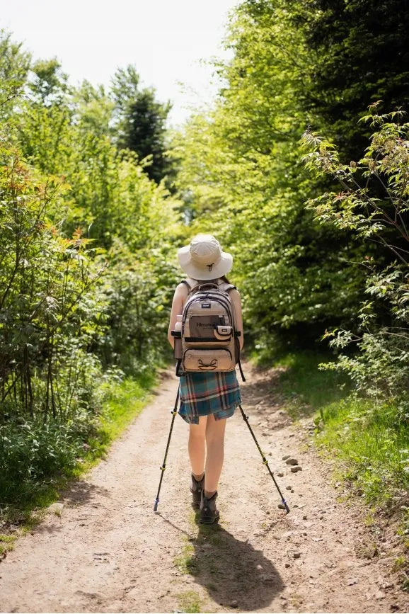 Miesto kuprinė Himawari Hike L – kasdienė lengva talpi tamsiai smėlio spalvos
