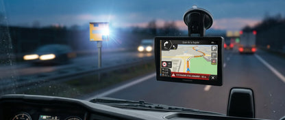 MODECOM FreeWAY SX 7.0 7 colių GPS navigacija sunkvežimiams su Europos žemėlapiais, TIR ir autobusų maršrutais