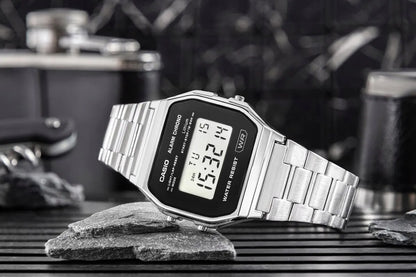 Moteriškas CASIO Vintage A158WEA-1EF laikrodis, atsparus vandeniui, su dėžute