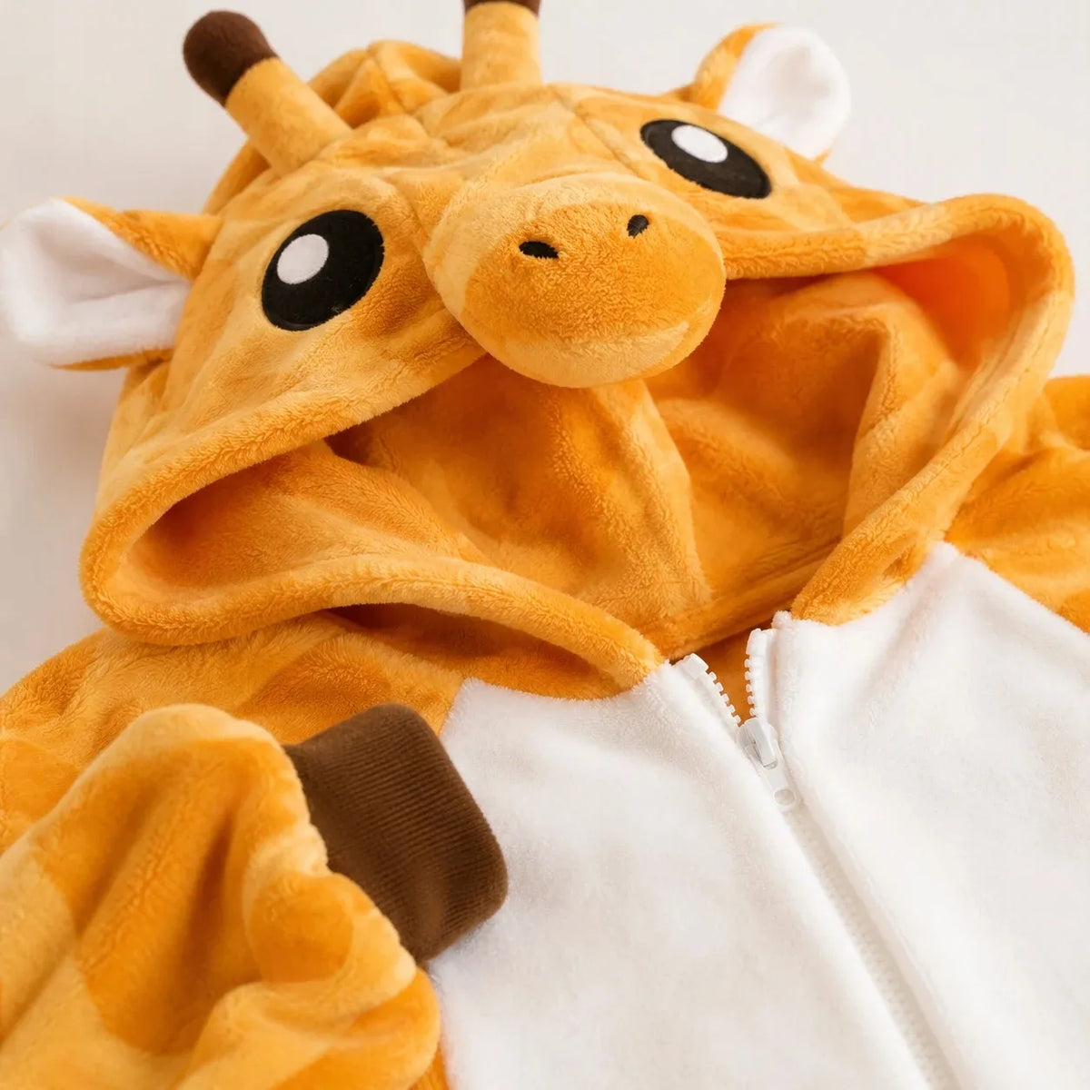 „nerd hunters“ žirafos kigurumi tipo pižama, XL, 175–185 cm