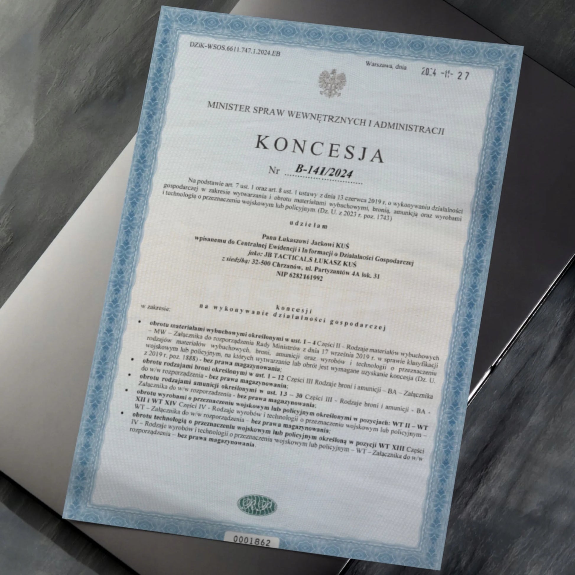 Nešiojamas saulės energija maitinamas avarinis radijas JB-08, virtuvinis, su rankenėle, dynamo, žibintuvėliu, SOS signalu ir 4000mAh baterija