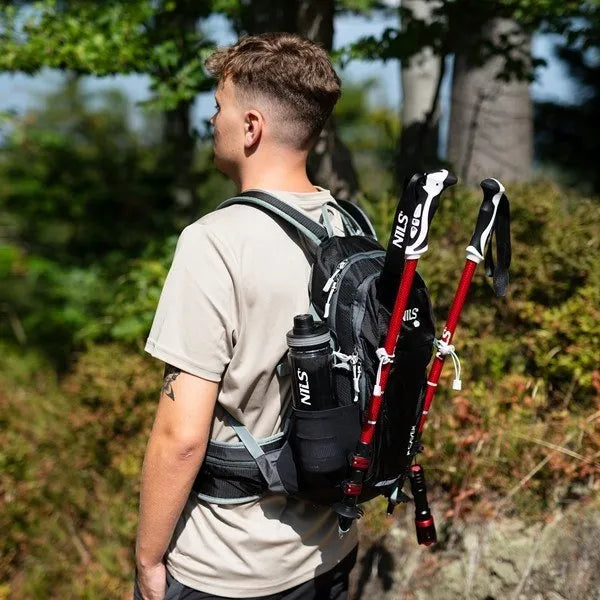 „Nils Camp NC1950 Caver“ juoda turistinė kuprinė, 18 l