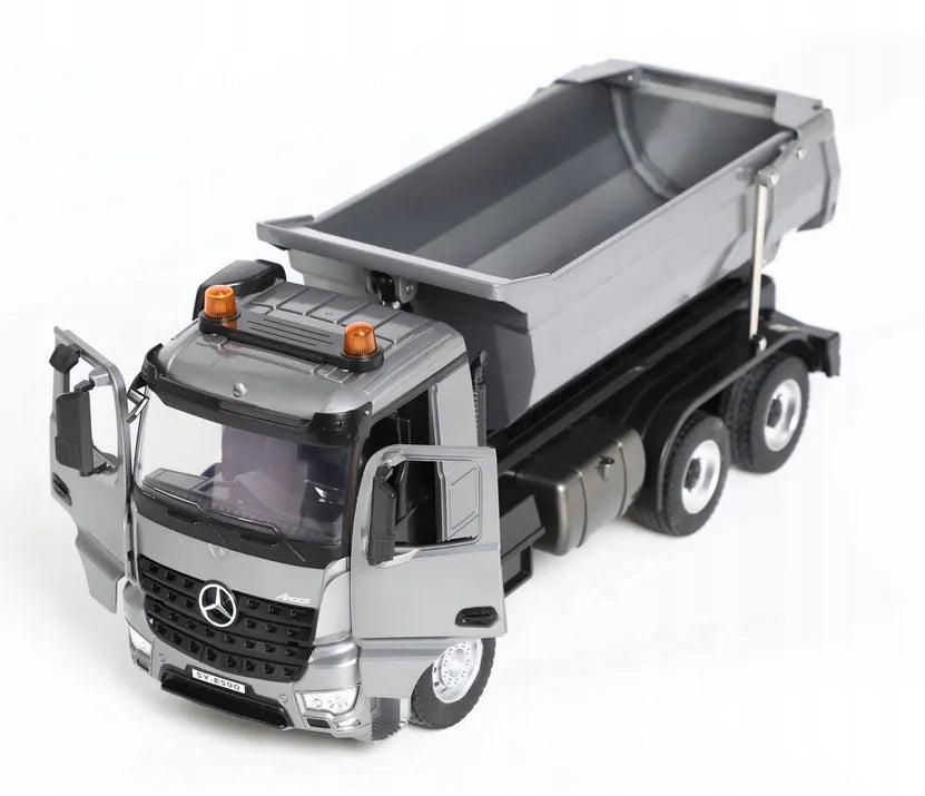 Nuotoliniu būdu valdoma metalinė savivartė „Mercedes Arocs“, 1:20 mastelis