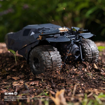 Nuotoliniu būdu valdomas „Batmobile Tumbler“ automobilis DC Comics, „Batman“