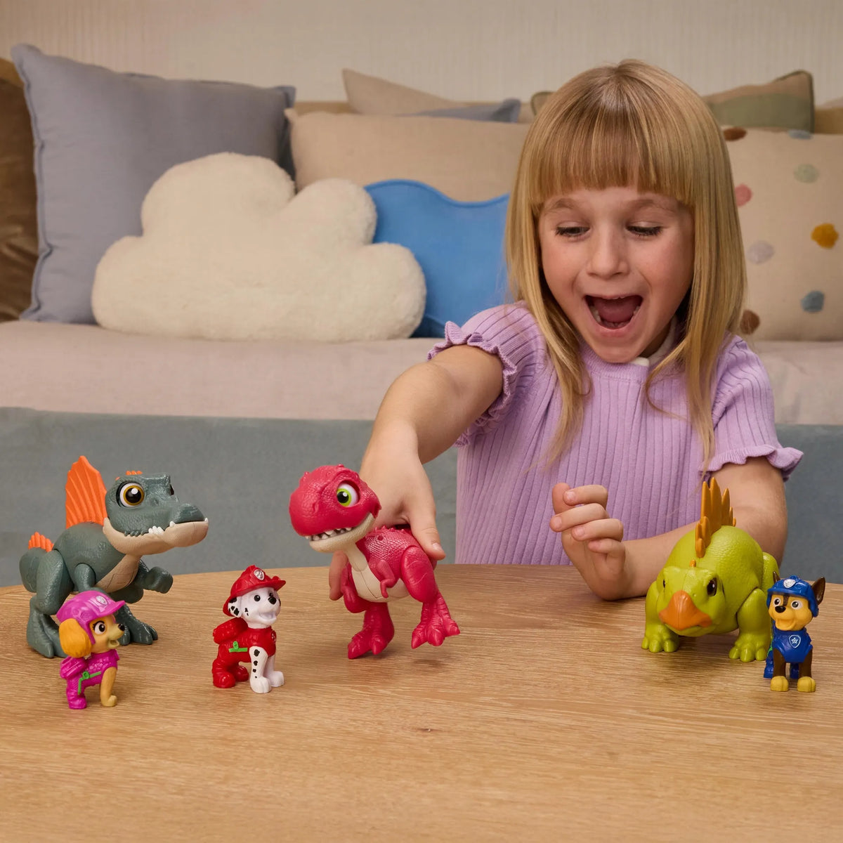 Paw Patrol ir dinozaurai: Skye rinkinys su interaktyviu spinozauru Pup Pals