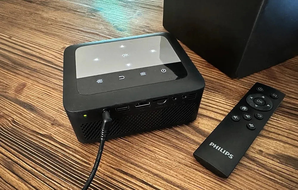 „Philips“ mini projektorius N-110, 720p, juodas