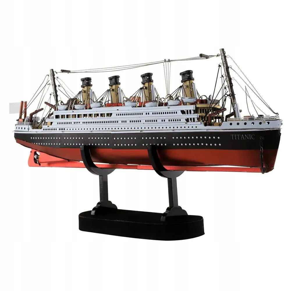 Piececool metalinė 3D dėlionė „Titanic“ – laivo modelis, 226 detalės