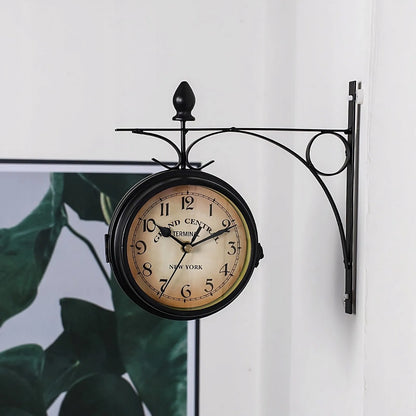 RETOO DVIPUSIS STOČIŲ SIENINIS LAIKRODIS, RETRO VINTAGE, METALINIS, JUODAS