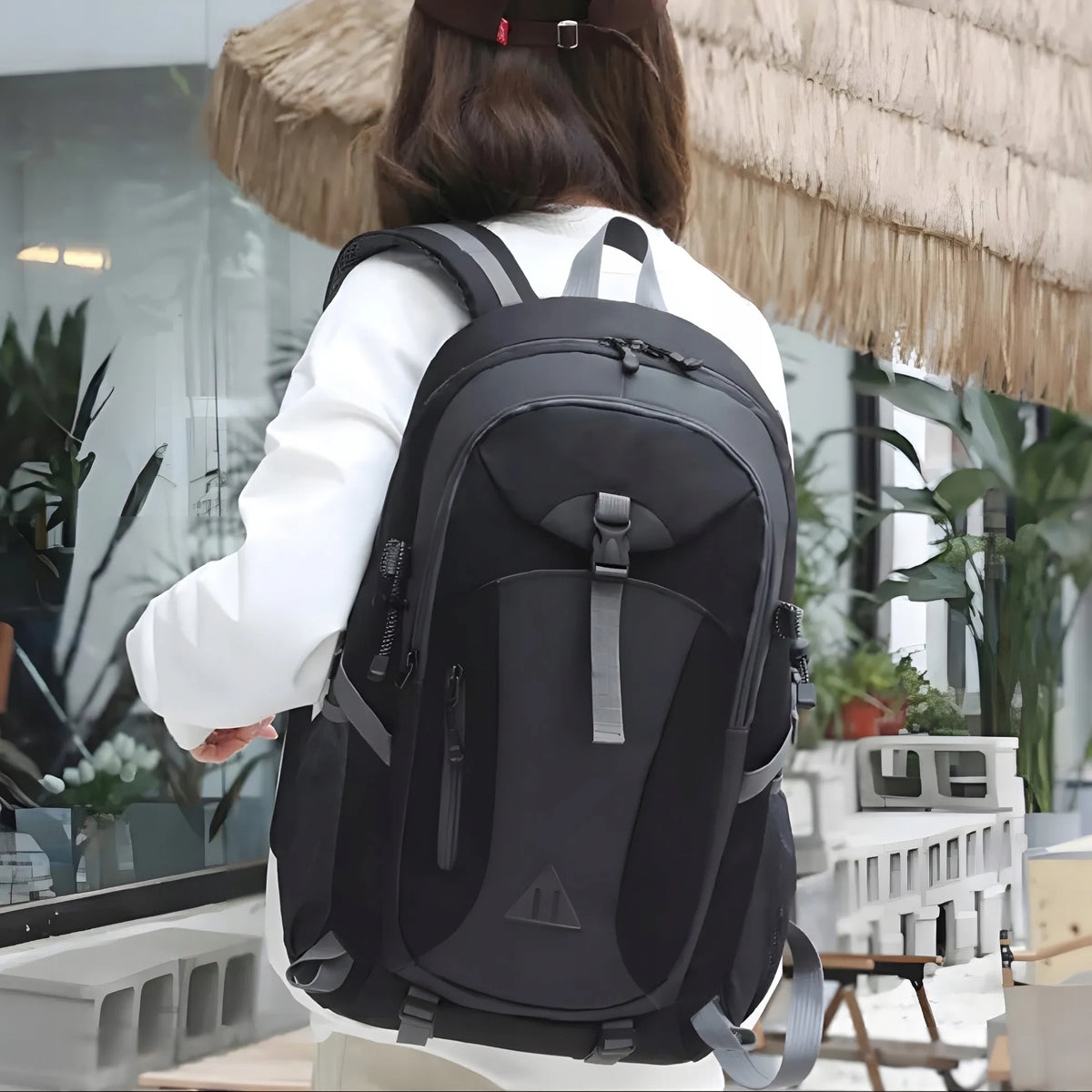 RETOO SR325 turistinė, kelioninė ir žygių kuprinė, juoda, iki 40 l