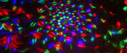 RGB LED diskotekinė lemputė su E27 cokoliu