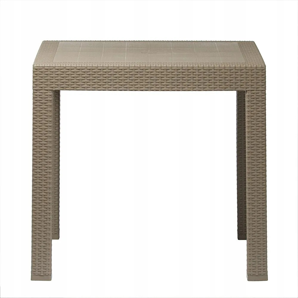 „Riviera“ sodo baldų komplektas – 4 kėdės ir 82 × 82 cm stalas