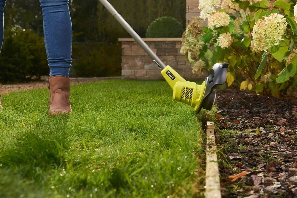 Ryobi akumuliatorinė žoliapjovė 18V, 23 cm, RY18LT23A