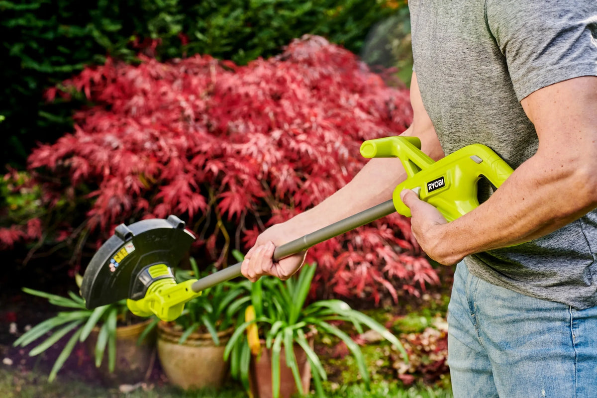 Ryobi akumuliatorinė žoliapjovė 18V, 23 cm, RY18LT23A
