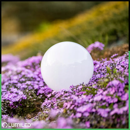 Saulės energija maitinamas LED sodo šviestuvas, įsmeigiamas į žemę, baltas rutulys 15 cm RGB