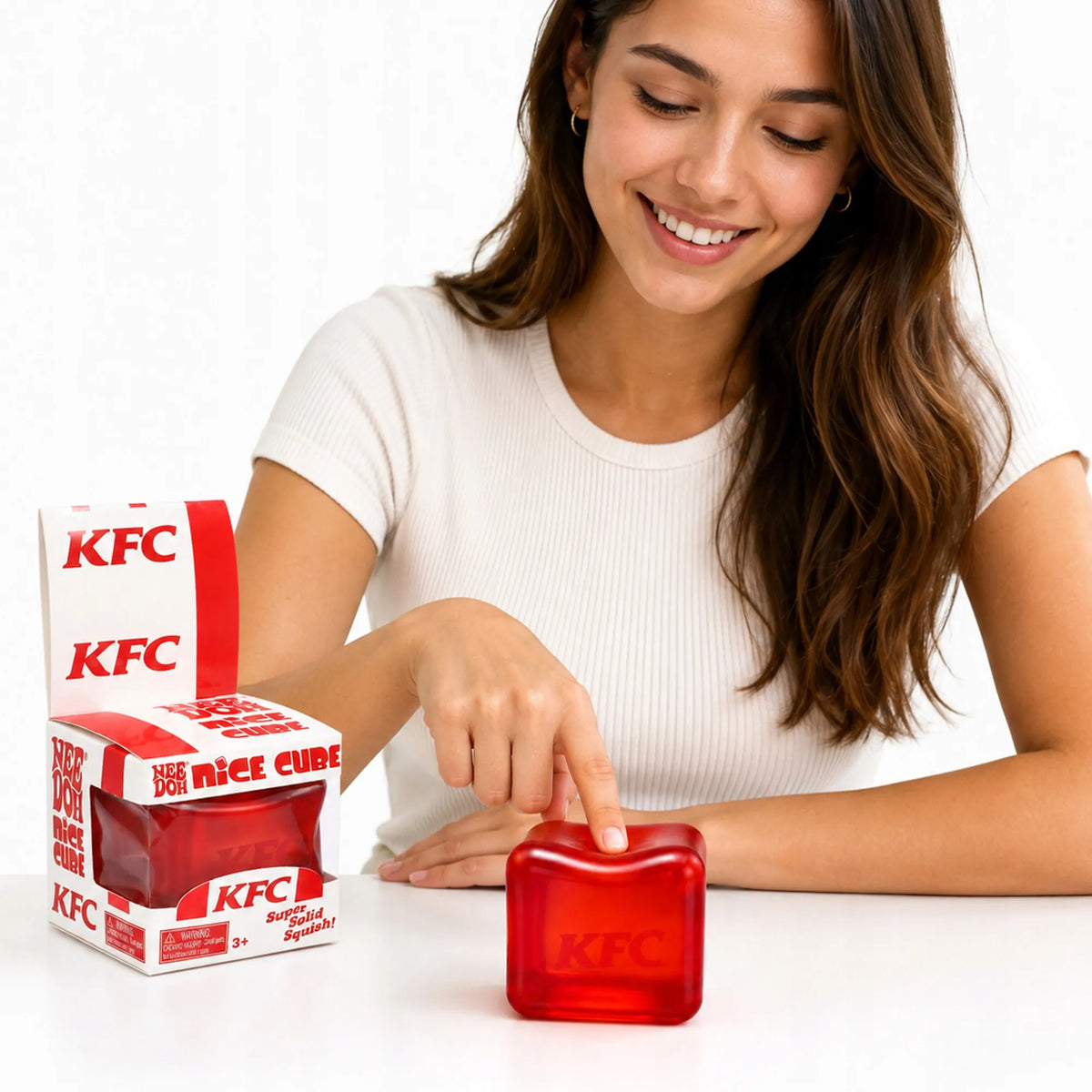 Schylling NEE DOH Nice Cube antistresinis sensorinis kubelis – dovana