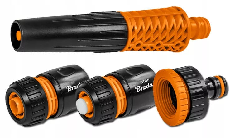 Sodo žarna guminė 1/2" 50m 4 sluoksnių + purkštukas ir jungčių rinkinys Bradas