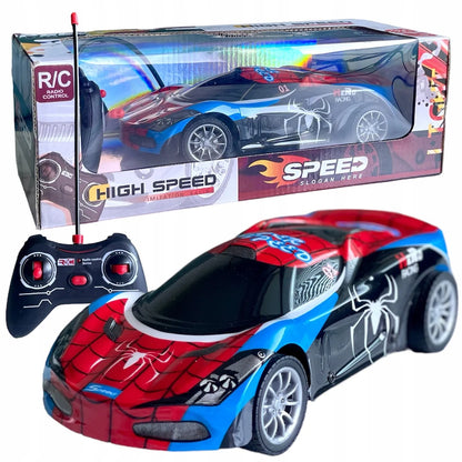 „Spider“ sportinis automobilis „Avengers“, nuotoliniu būdu valdomas, su šviesomis