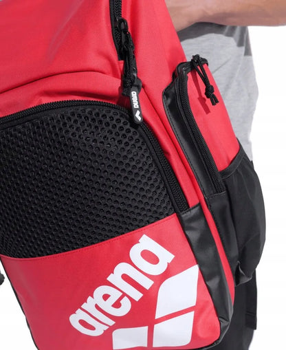 Sportinė kuprinė baseinui, treniruotėms, sporto salei ir kelionėms unisex Arena One Go