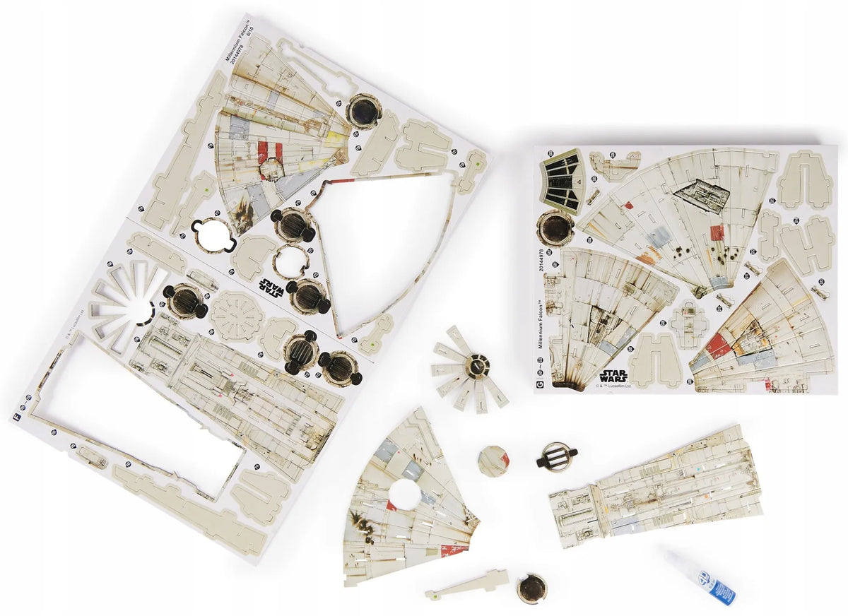 „Star Wars“ 3D dėlionė „Millennium Falcon“, 4D modelis, 43 cm