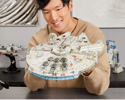„Star Wars“ 3D dėlionė „Millennium Falcon“, 4D modelis, 43 cm