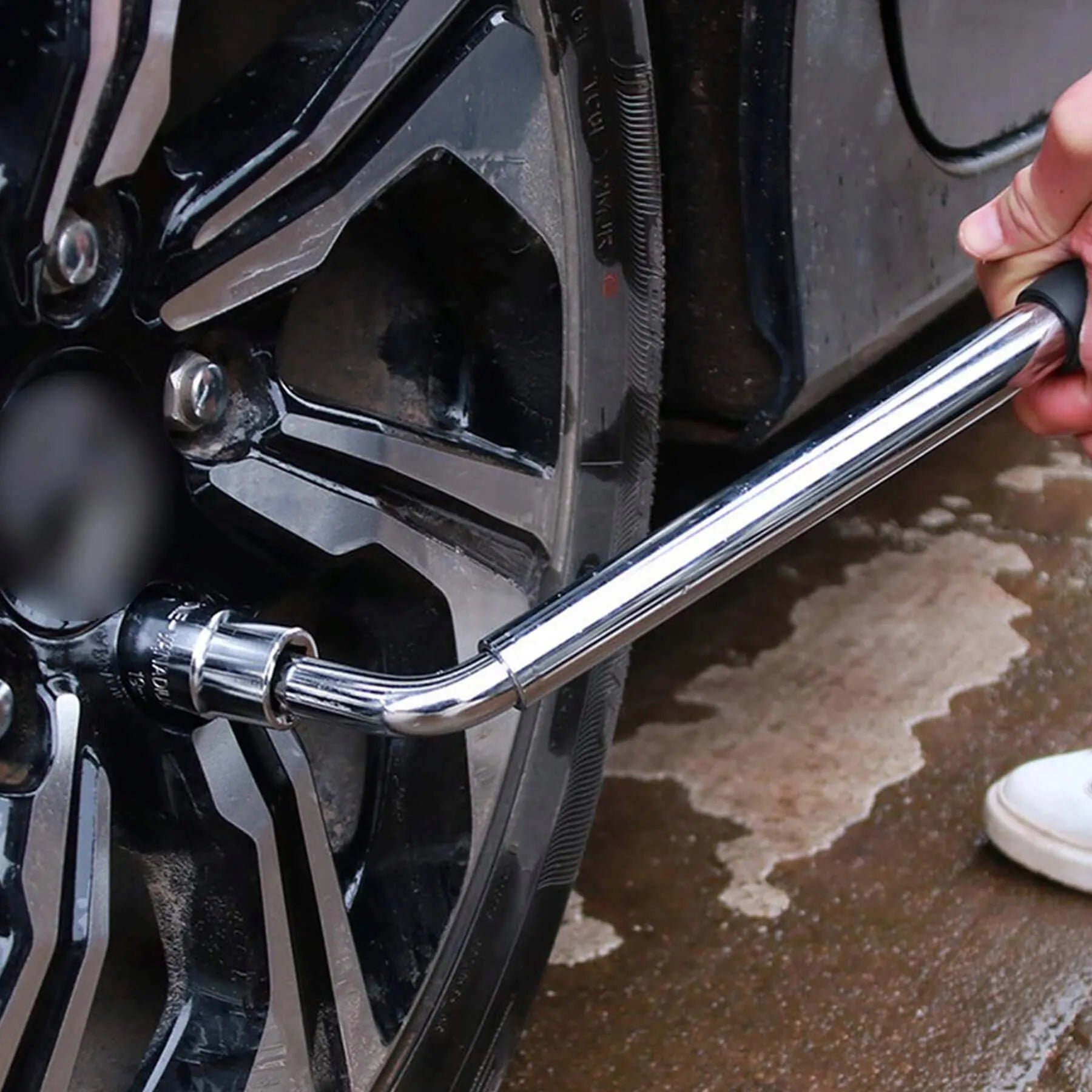 TELESKOPINIS AUTOMOBILIO RATŲ RAKTAS SU GALVUTĖMIS 17, 19, 21, 23 mm, 1/2″, TVIRTAS