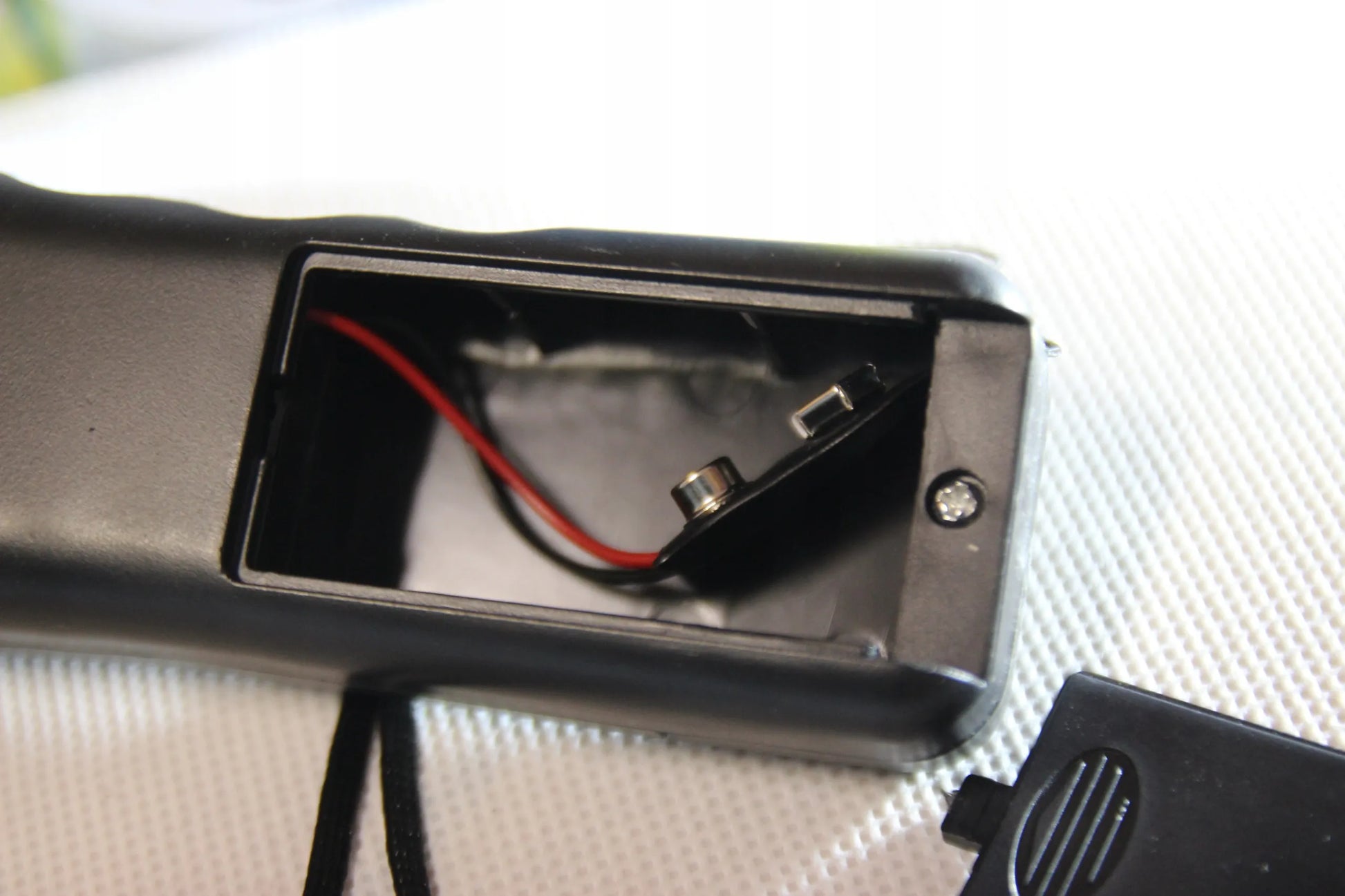 Ultragarsinis šunų atbaidiklis 130dB MP036 3in1 LED dresuotojas