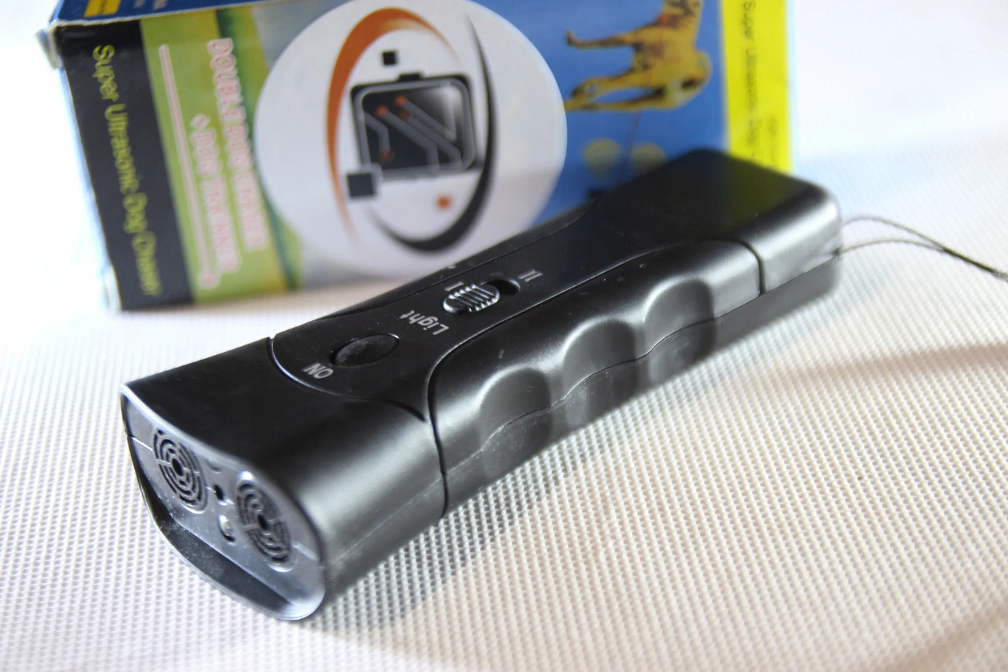 Ultragarsinis šunų atbaidiklis 130dB MP036 3in1 LED dresuotojas